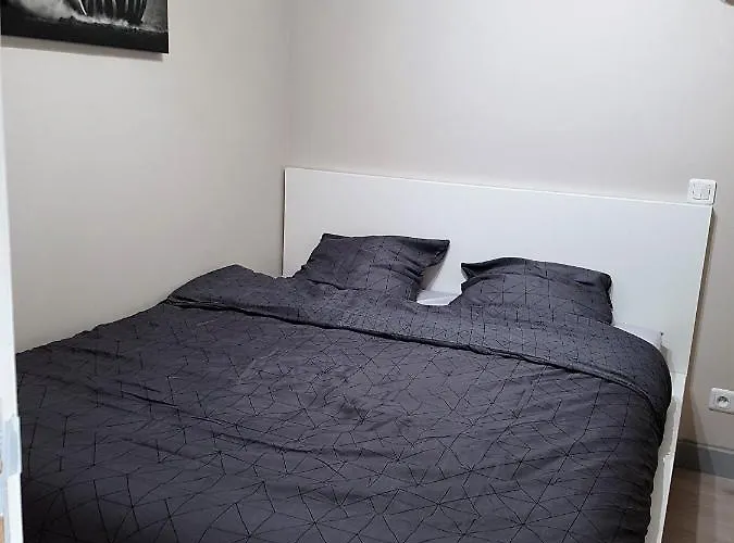 Les Logis De La Maisonnette 펜션 *